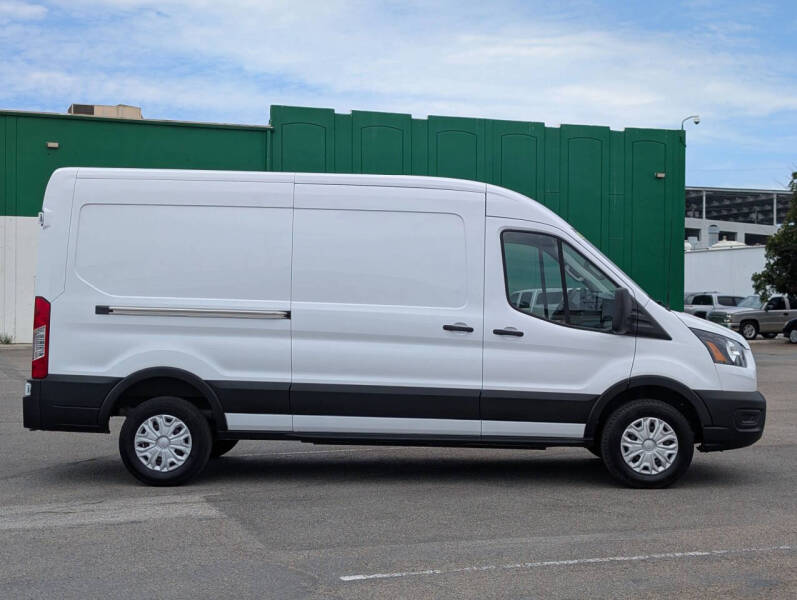 2023 Ford E-Transit