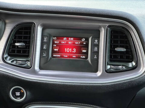 2017 Dodge Challenger