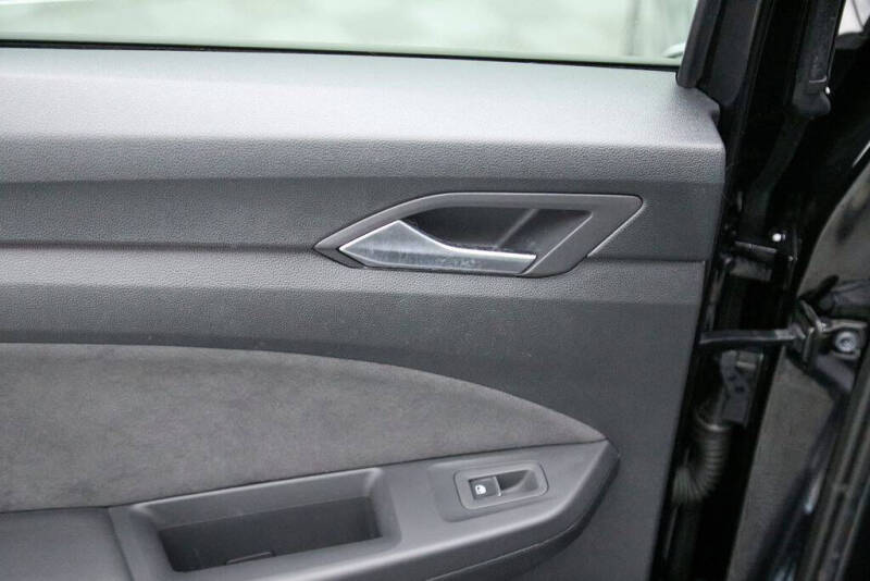 2024 Volkswagen Golf GTI 380 S