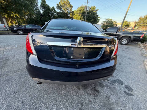 2009 Lincoln MKS