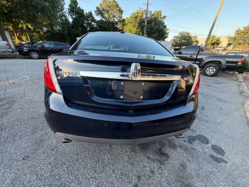 2009 Lincoln MKS