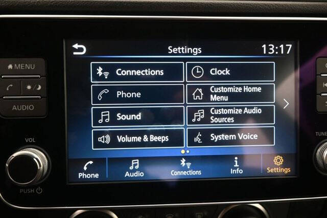 2023 Nissan LEAF S