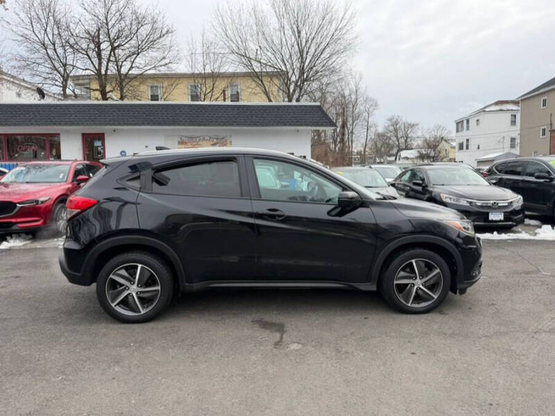 2021 Honda HR-V EX