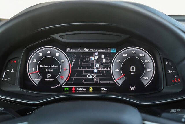 2023 Audi Q8 quattro Premium 55 TFSI