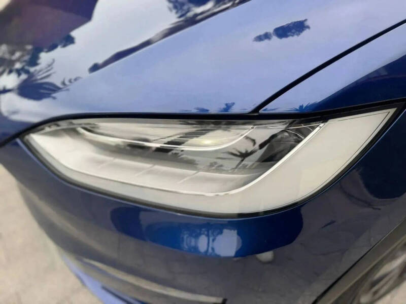 2022 Tesla Model X