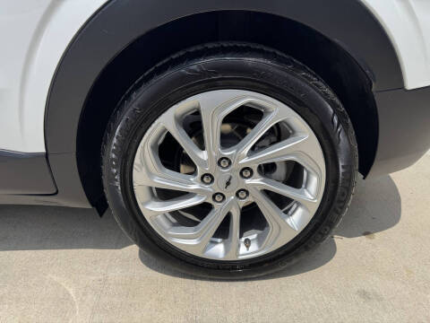 2023 Chevrolet Bolt EUV LT