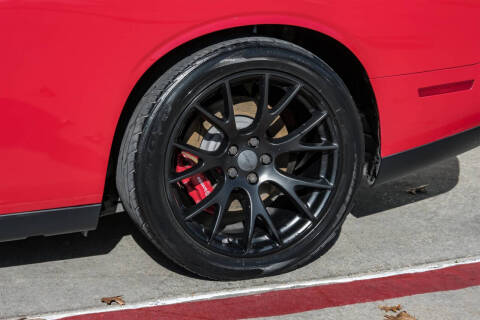 2015 Dodge Challenger SRT 392