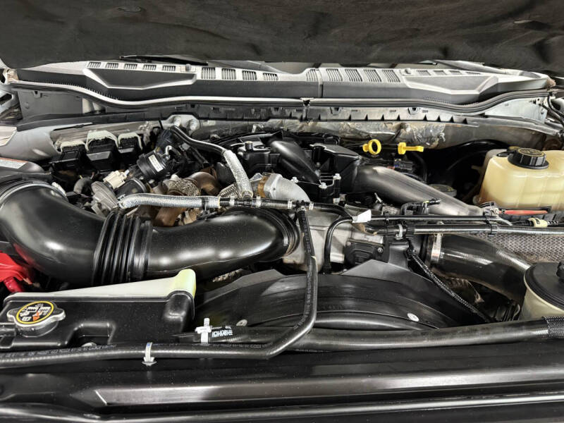 2019 Ford F-350 Super Duty Lariat