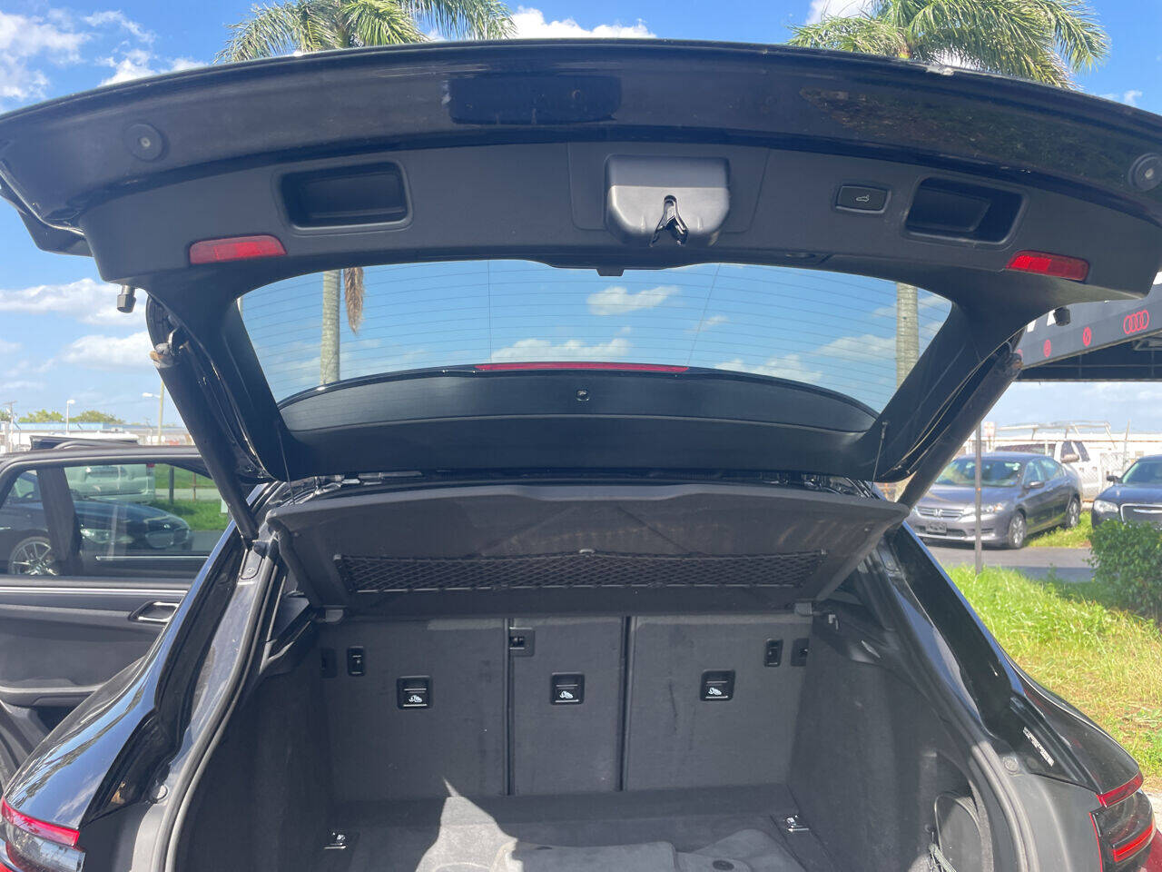 2018 Porsche Macan  - $29,900