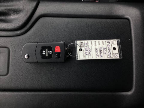 2015 Mazda MX-5 Miata Sport