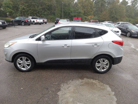 2011 Hyundai Tucson for sale at WALKER MOTORS LLC & TRAILERS in Hattiesburg MS