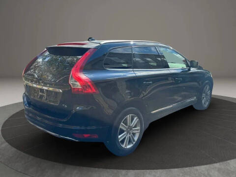 2016 Volvo XC60 T6 Drive-E