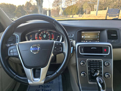2015 Volvo V60 T5 Premier
