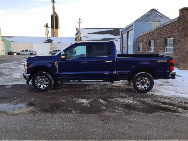 2026 Ford F-350 Super Duty Lariat