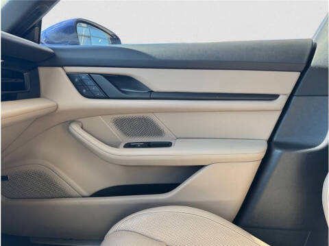 2023 Porsche Taycan 4S