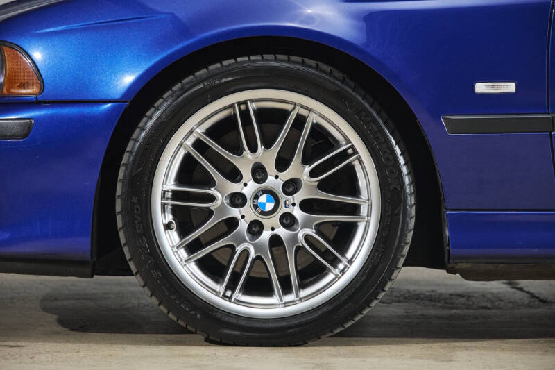 2001 BMW M5
