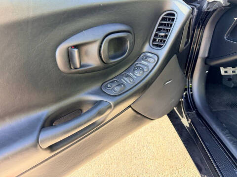 2004 Chevrolet Corvette