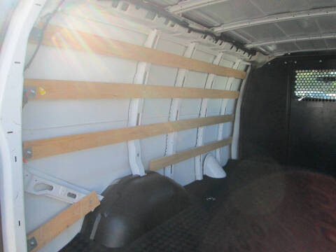 2023 GMC Savana 2500