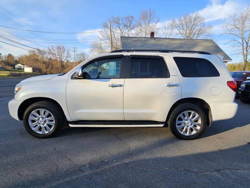 2011 Toyota Sequoia Platinum