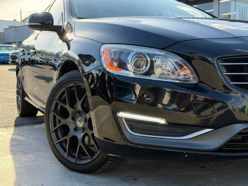 2015 Volvo V60 T5 Drive-E Platinum