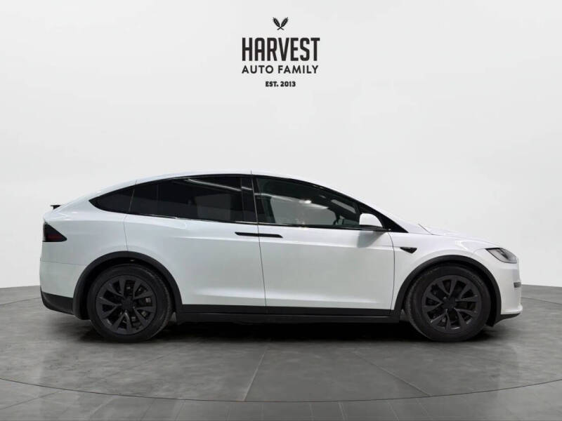 2023 Tesla Model X Standard Range