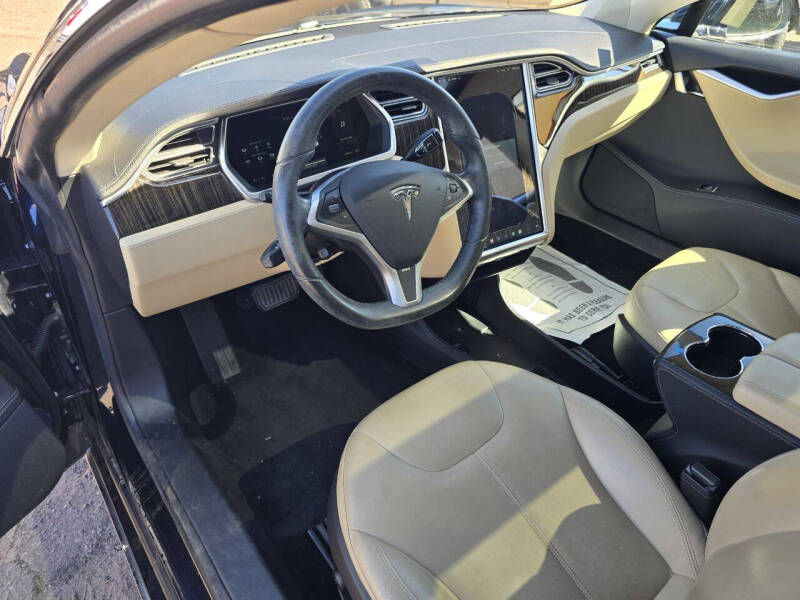 2013 Tesla Model S