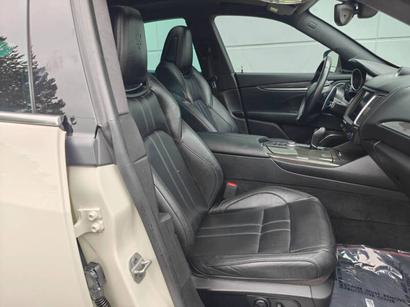 2017 Maserati Levante S