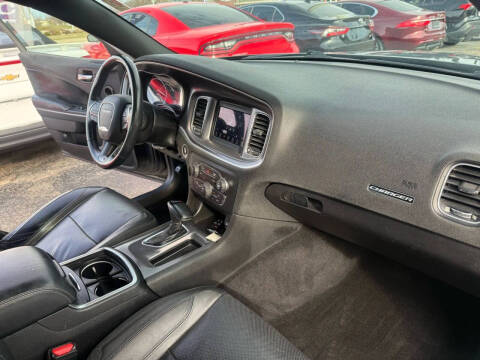 2019 Dodge Charger SXT