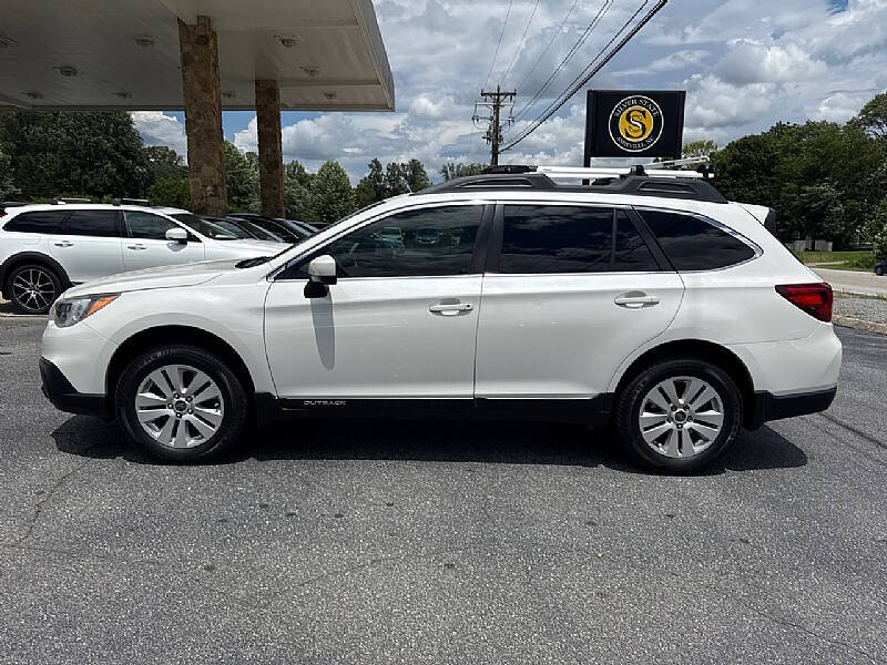 2017 Subaru Outback 2.5i Premium