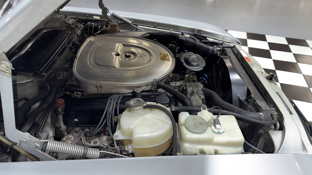 1988 Mercedes-Benz 560-Class 57