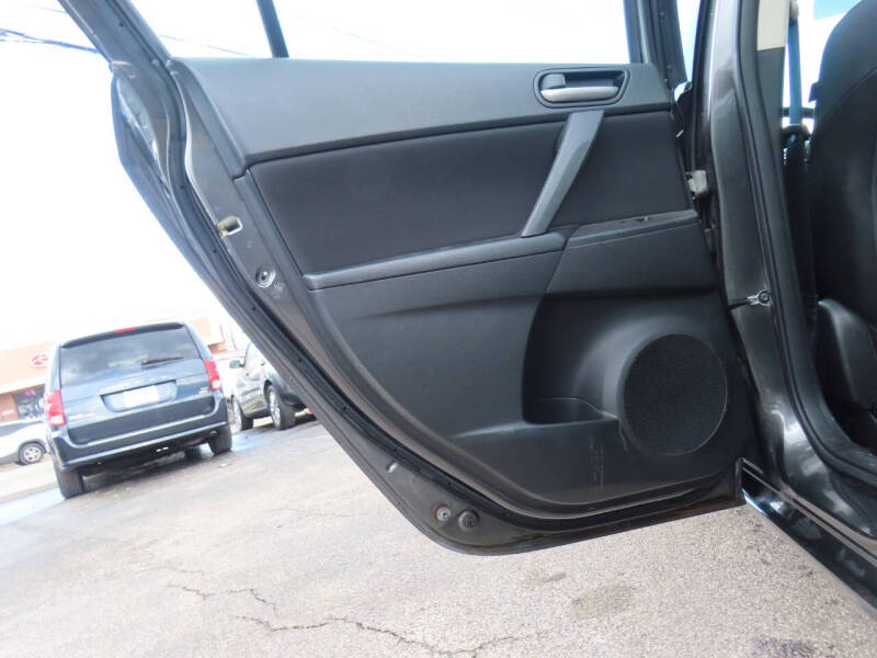 2012 Mazda MAZDA3 i Touring