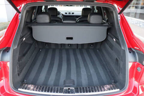 2023 Porsche Cayenne