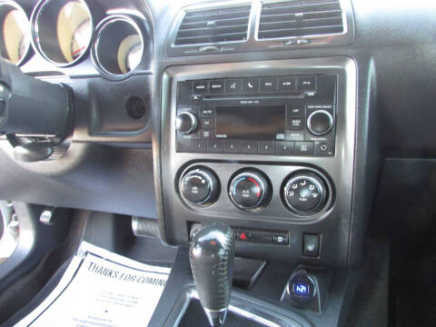 2010 Dodge Challenger SE