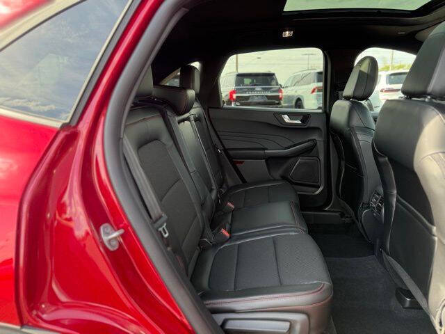 2026 Ford Escape ST-Line Select