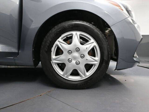 2019 Hyundai Accent SE