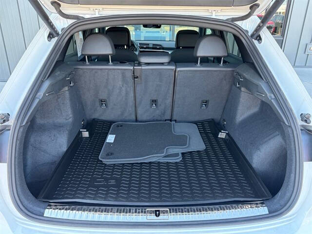 2025 Audi Q3 quattro S line Premium 45 TFSI