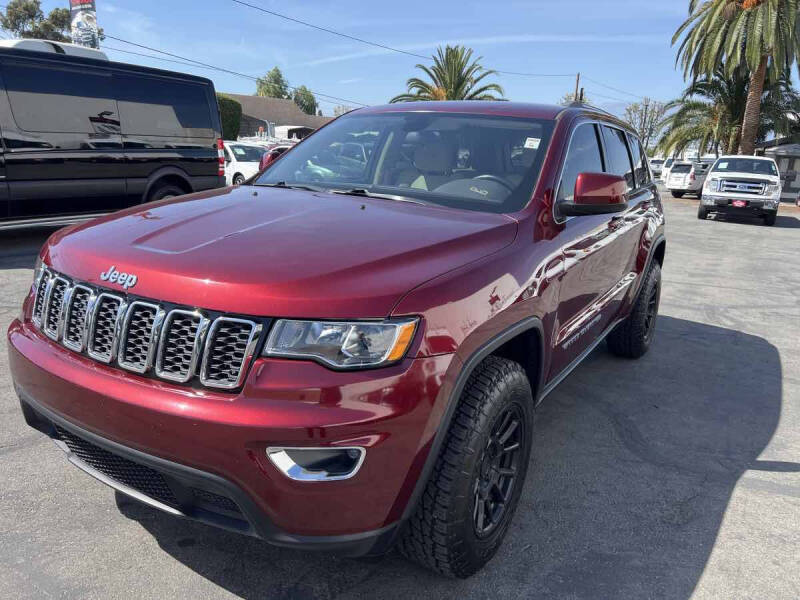 2019 Jeep Grand Cherokee Laredo E