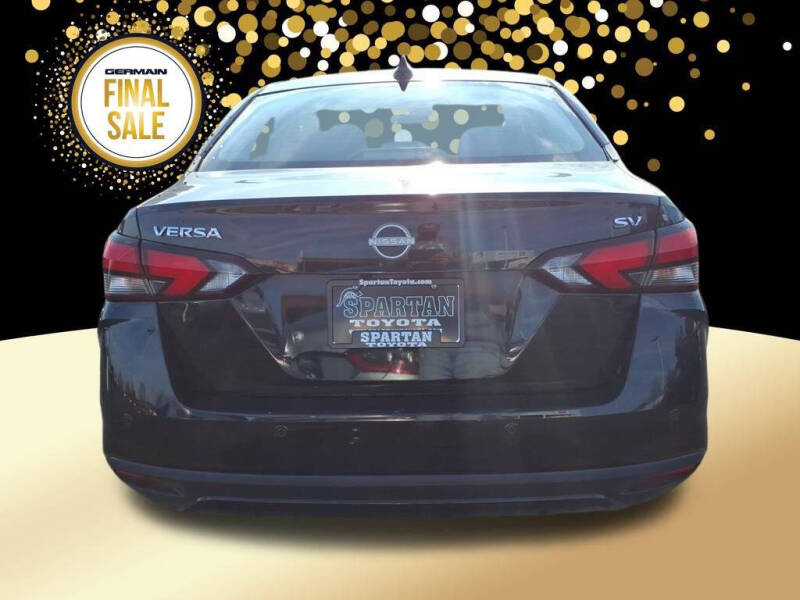 2023 Nissan Versa SV