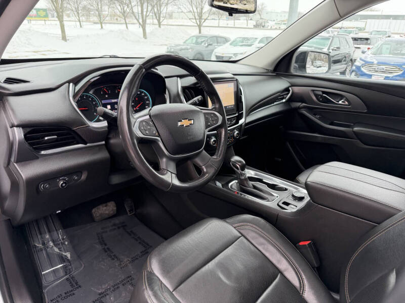 2021 Chevrolet Traverse Premier