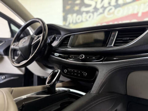 2021 Buick Enclave Essence