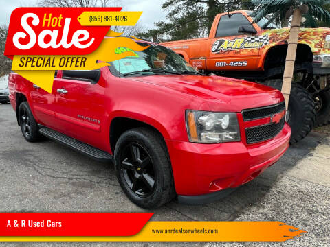 2007 Chevrolet Avalanche for sale at A & R Used Cars in Clayton NJ
