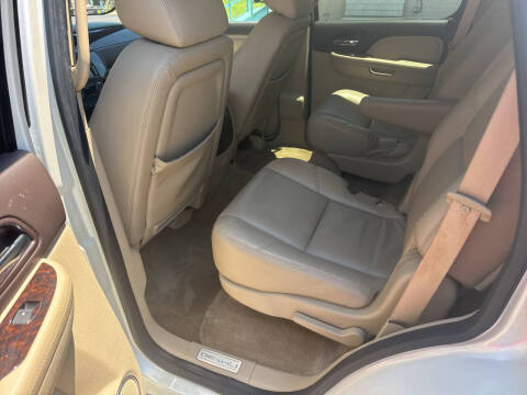 2011 GMC Yukon Denali