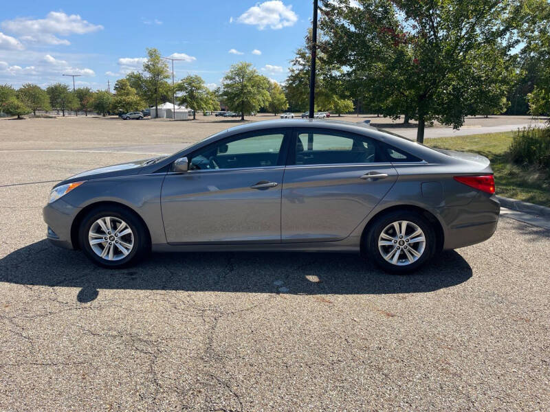 2013 Hyundai Sonata GLS photo 5