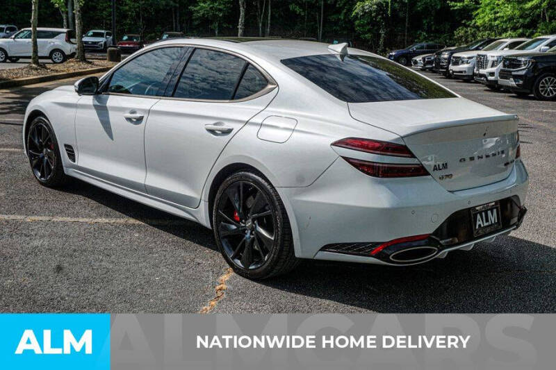2023 Genesis G70