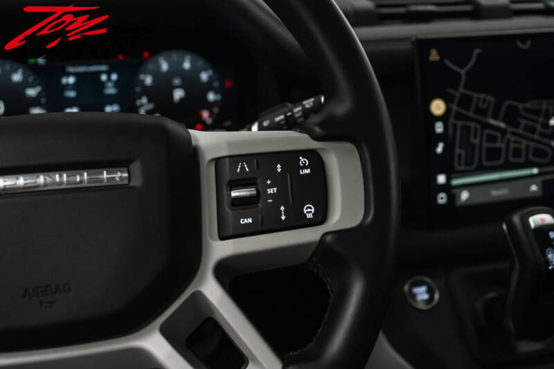 2024 Land Rover Defender 110 V8 P500 SE