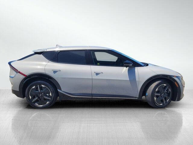 2025 Kia EV6 Wind