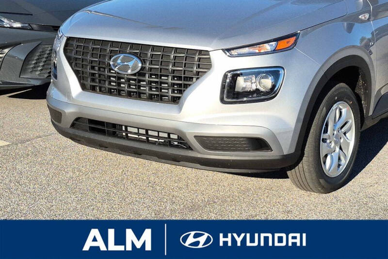 2026 Hyundai Venue SE