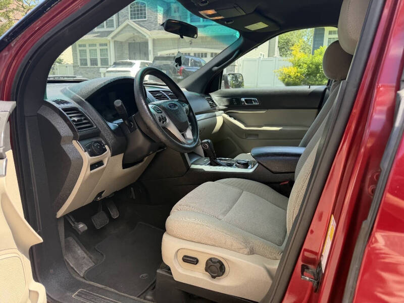 2014 Ford Explorer