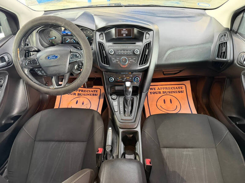 2015 Ford Focus SE