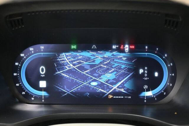 2024 Volvo XC60 B5 Core Dark Theme